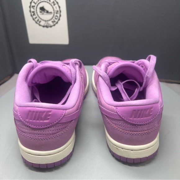 Nike Dunk Low PRM MF Rush Fuchsia DV7415-500 Women Size 6 Preowned Rare - Picture 7 of 14